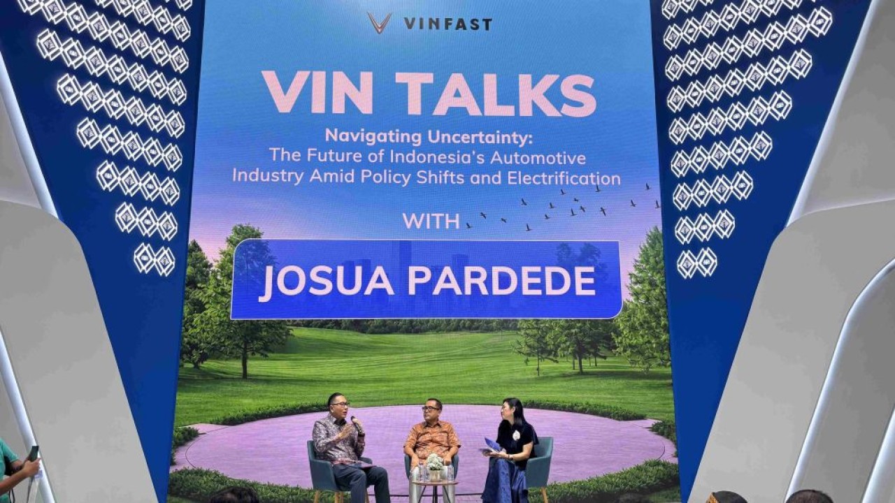 VinFast Indonesia menggelar forum diskusi VIN TALKS bertajuk "Navigating Uncertainty: The Future of Indonesia's Automotive Industry Amid Policy Shifts and Electrification" dalam rangkaian IIMS 2026. (Foto: Dok/Istimewa)
