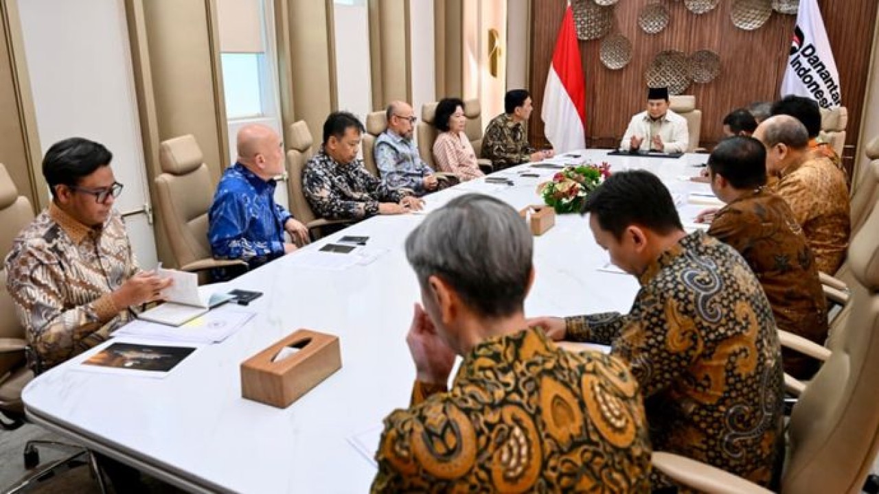 Presiden Prabowo Bahas Dampak Konflik Timur Tengah terhadap Ekonomi Global bersama DEN dan Sejumlah Menteri (Istimewa)