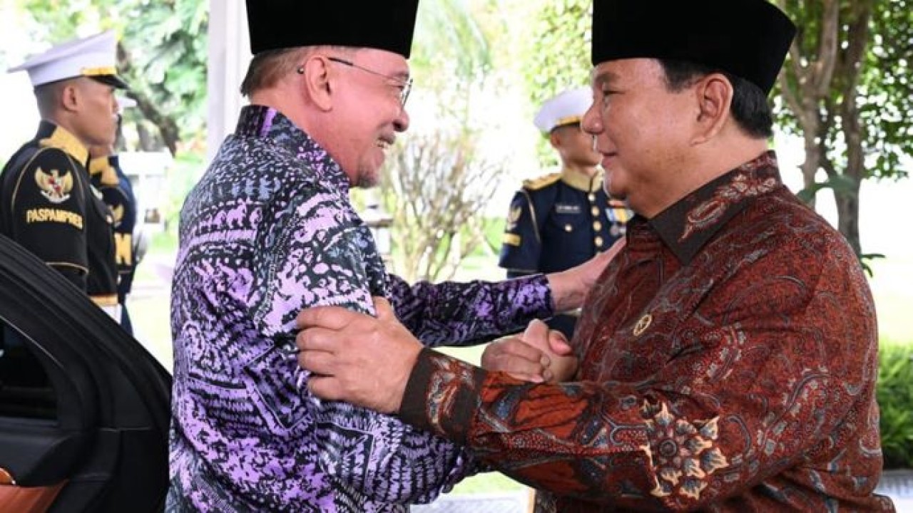 Presiden Prabowo Subianto menerima kunjungan sahabat lamanya yang juga Perdana Menteri (PM) Malaysia, Anwar Ibrahim, di Istana Merdeka (Istimewa)