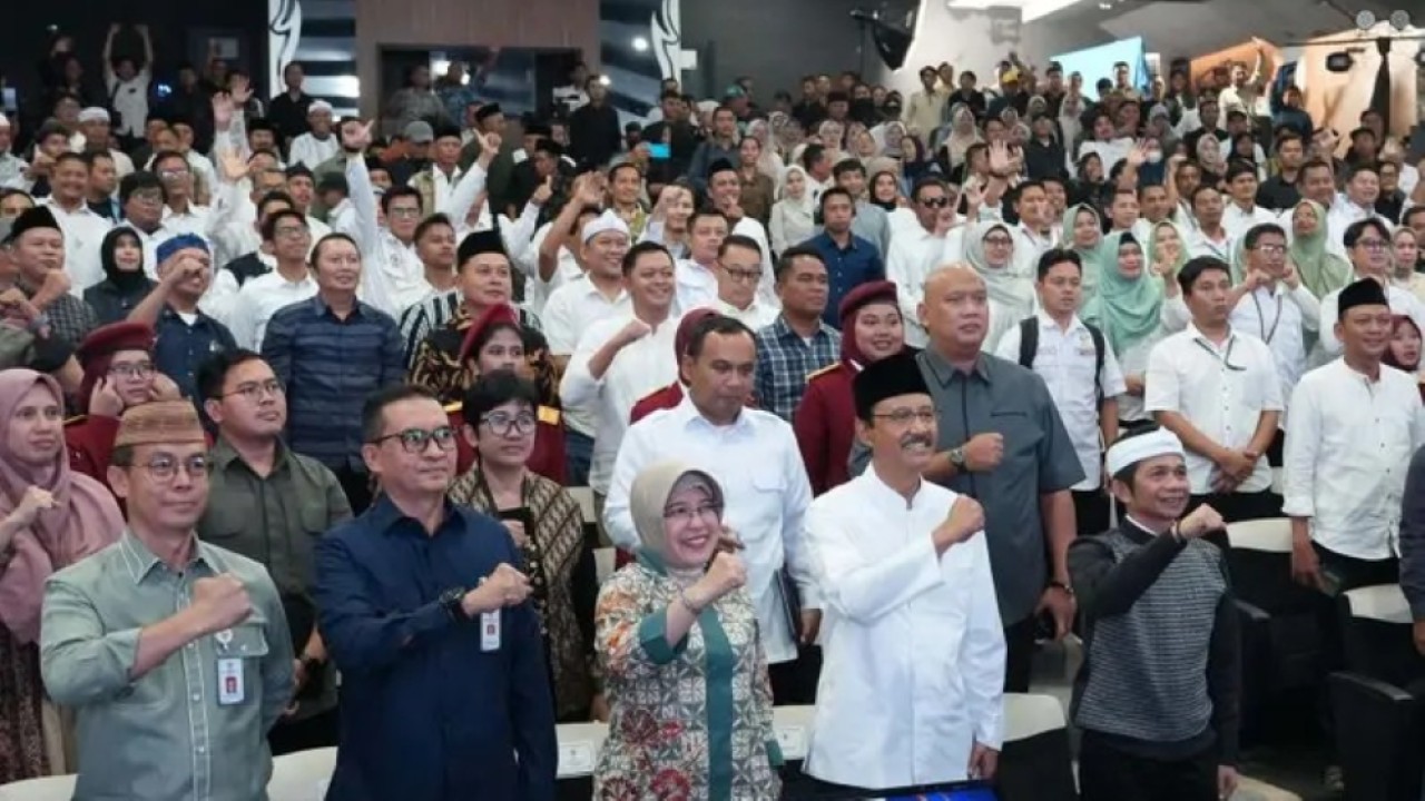 BPS menegaskan komitmennya dalam pemutakhiran DTSEN melalui kolaborasi lintas program untuk meningkatkan akurasi data bantuan sosial hingga tingkat desa, demi mendukung kemandirian ekonomi nasional. (Foto: BPS)