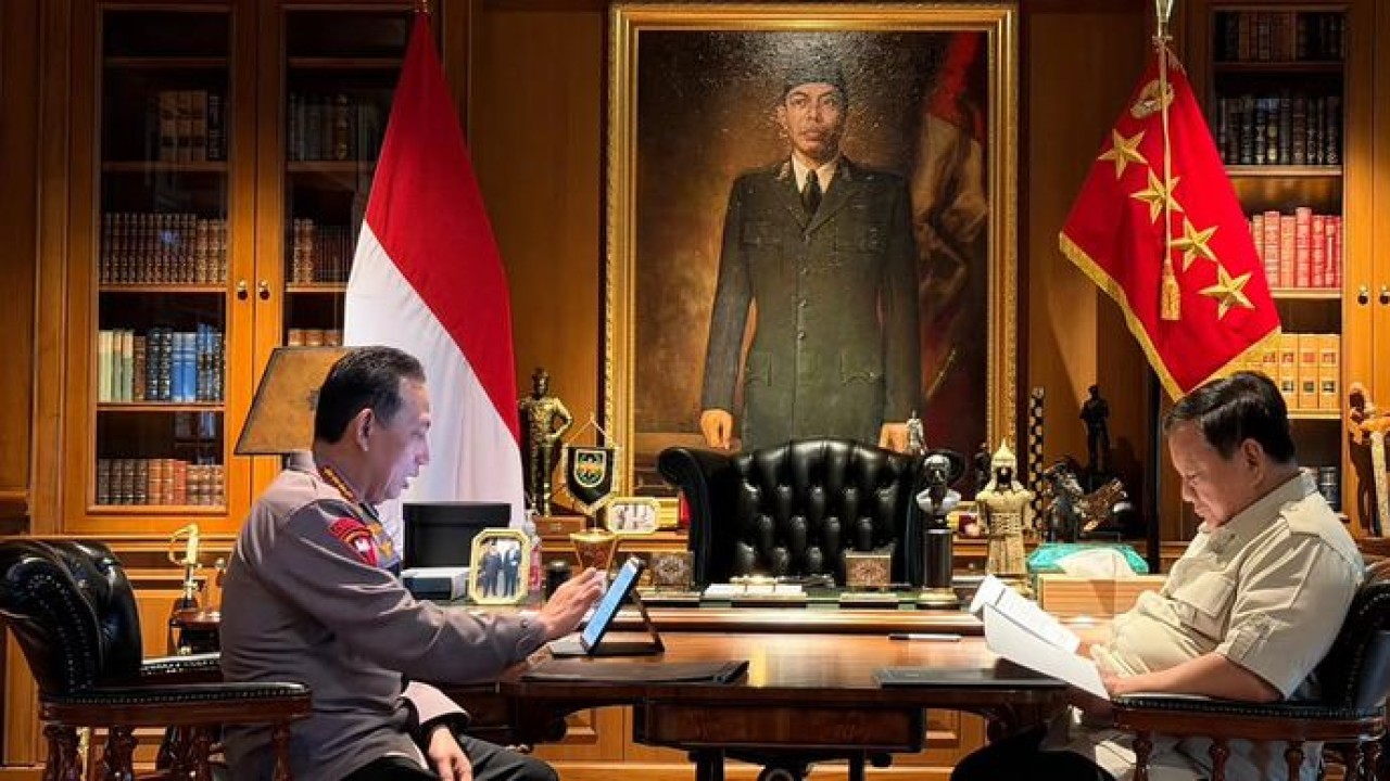 Prabowo Subianto memanggil Kepala Kepolisian Negara Republik Indonesia (Kapolri) Listyo Sigit Prabowo di kediaman pribadinya di Hambalang, Kabupaten Bogor, Jawa Barat (Istimewa)