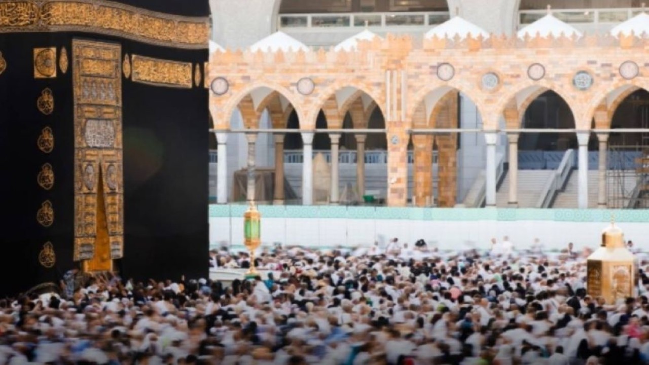 Ilustrasi. Jemaah sedang melaksanakan ibadah umrah. (Foto: Istimewa)