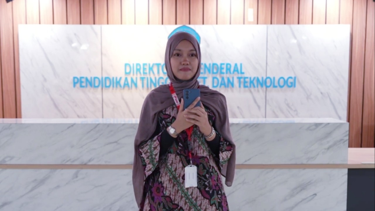 Salma Astami Putri, yang akrab disapa Sally, siswi SMA Negeri 3 Bandung, Jawa Barat. (Bakom RI)