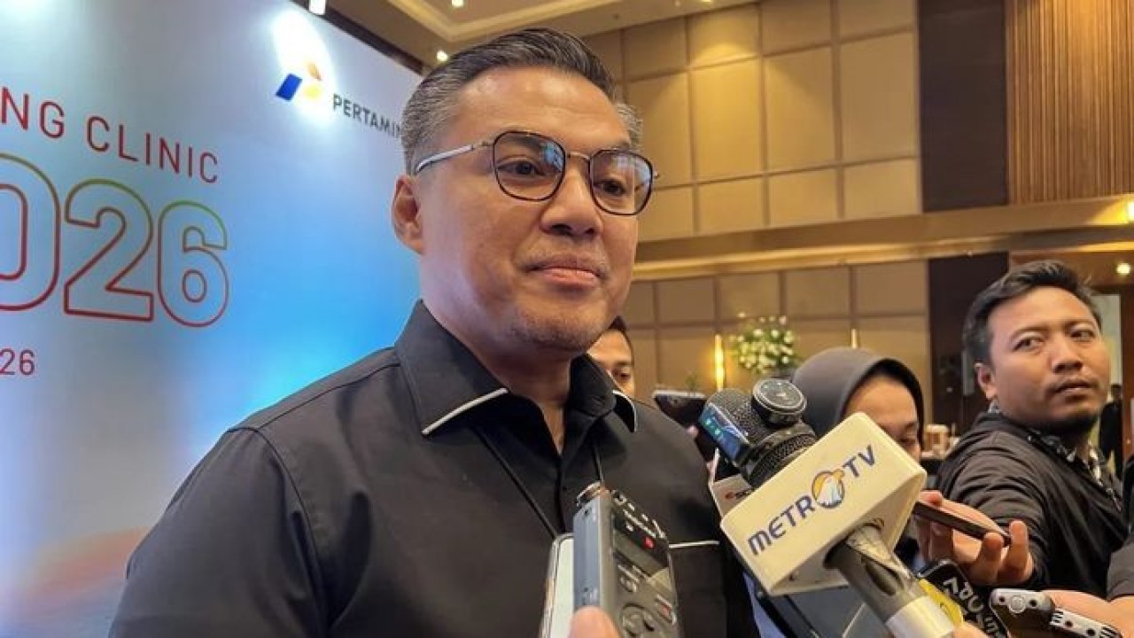 Vice President Corporate Communication Pertamina Muhammad Baron memberi keterangan ketika dijumpai di sela-sela acara Kick Off dan Coaching Clinic Apresiasi Jurnalistik Pertamina 2026, Jakarta, Kamis, 2 Juli 2026 (Antara)