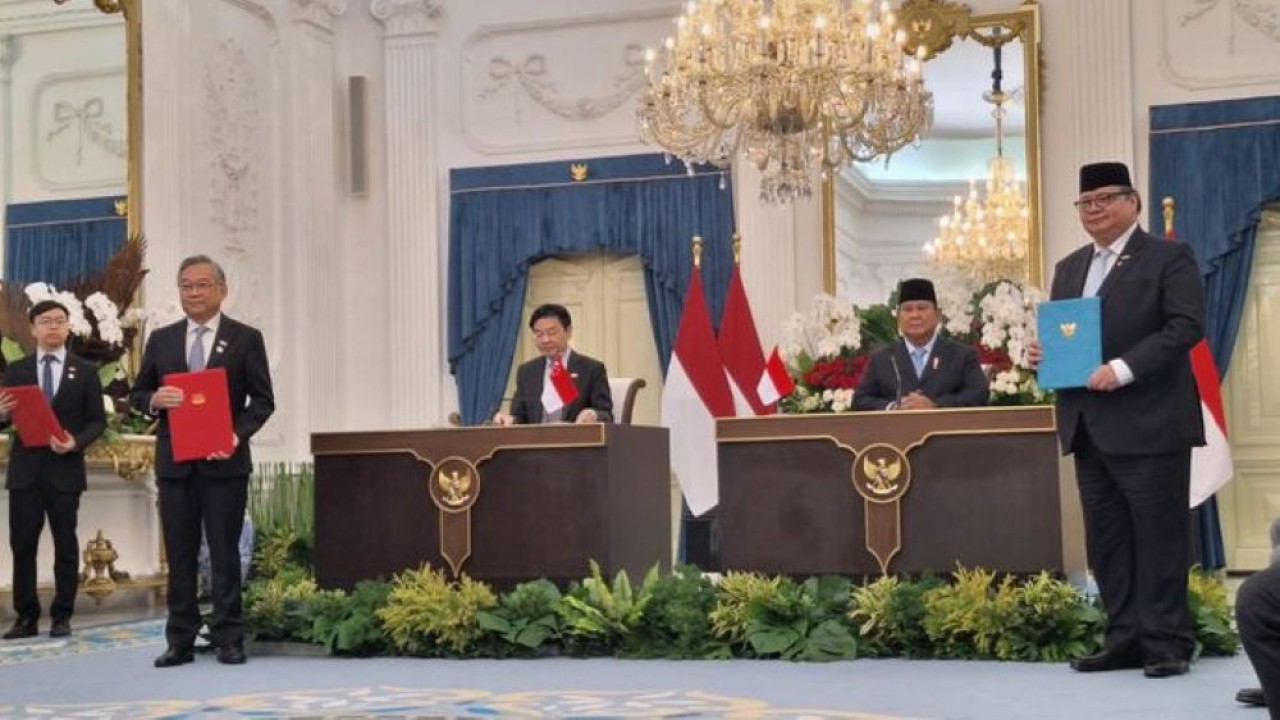 Presiden Prabowo Subianto dan Perdana Menteri (PM) Singapura Lawrence Wong. (Foto: NTVnews)