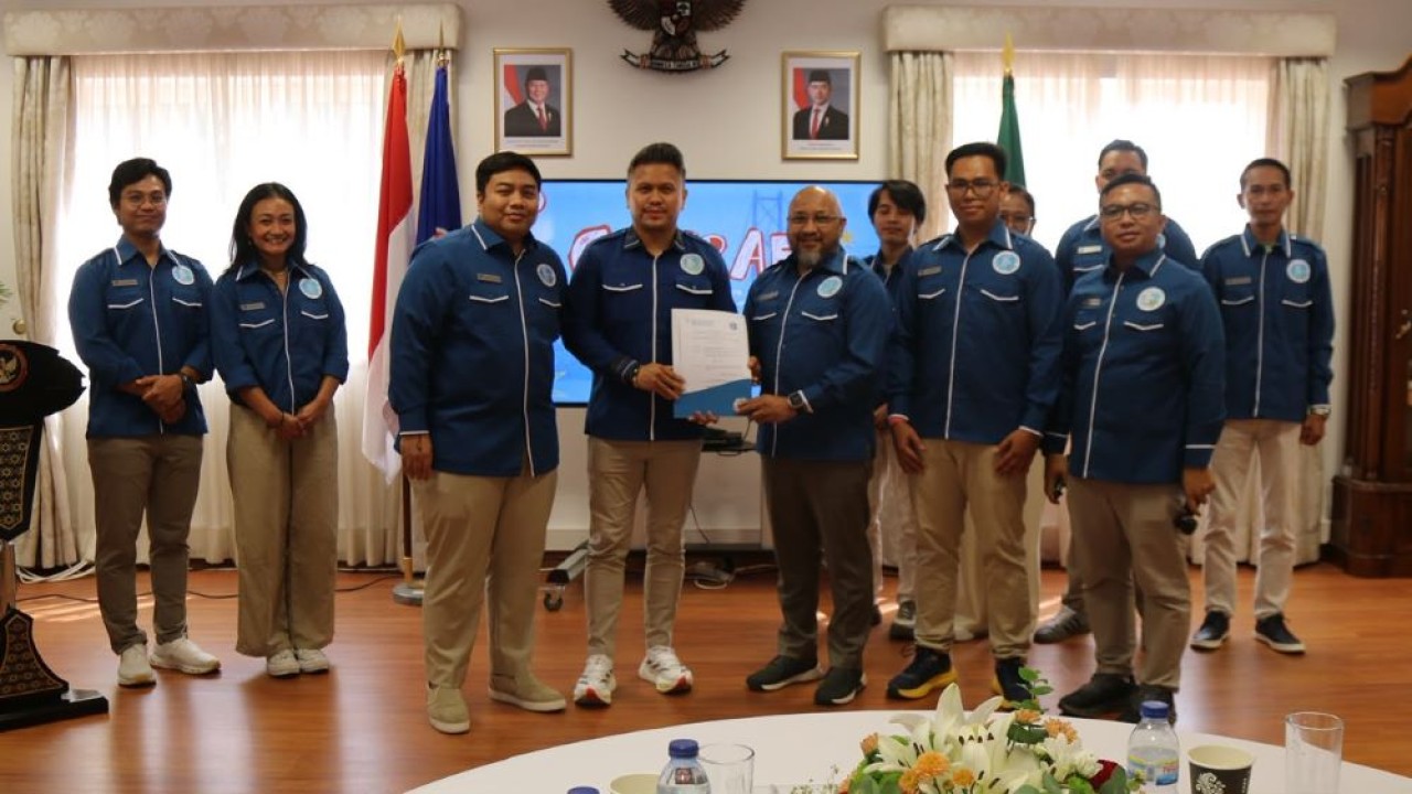 Gerakan Ekonomi Kreatif Nasional (GEKRAFS) resmi melantik Dewan Perwakilan Luar Negeri (DPLN) Portugal periode 2026–2029 di KBRI Lisbon, Portugal pada Sabtu (26/9/2026).