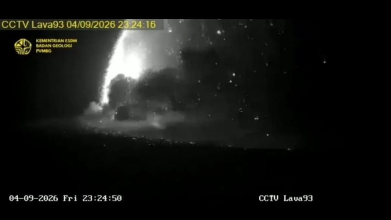 Gunung Anak Krakatau-1788686751