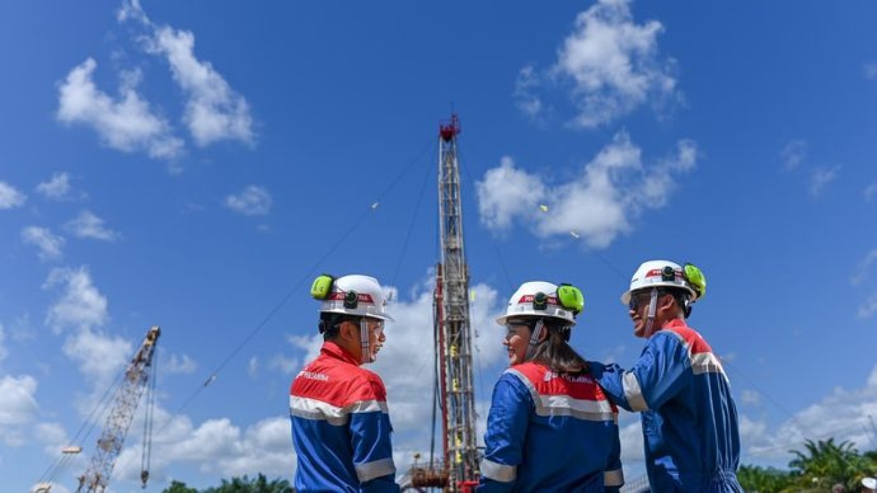 Pertamina percepat produksi migas, dukung kemandirian energi nasional.