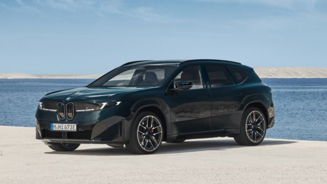BMW memperkenalkan iX3 M60 xDrive. (Foto: Istimewa via ArenaEV)