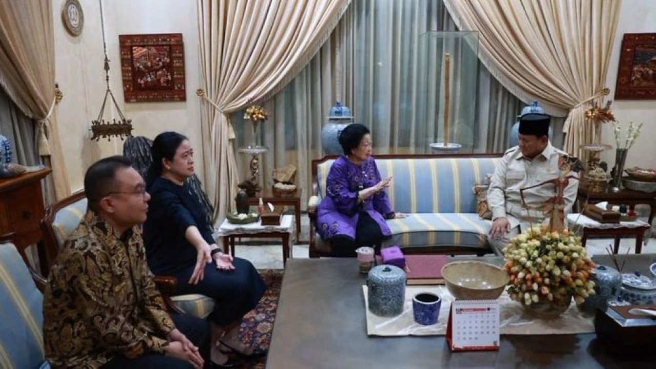 Wakil Ketua DPR RI Sufmi Dasco Ahmad turut hadir saat Presiden Prabowo Subianto menemui Presiden ke-5 RI Megawati Soekarnoputri di kediamannya. (Foto: Istimewa)