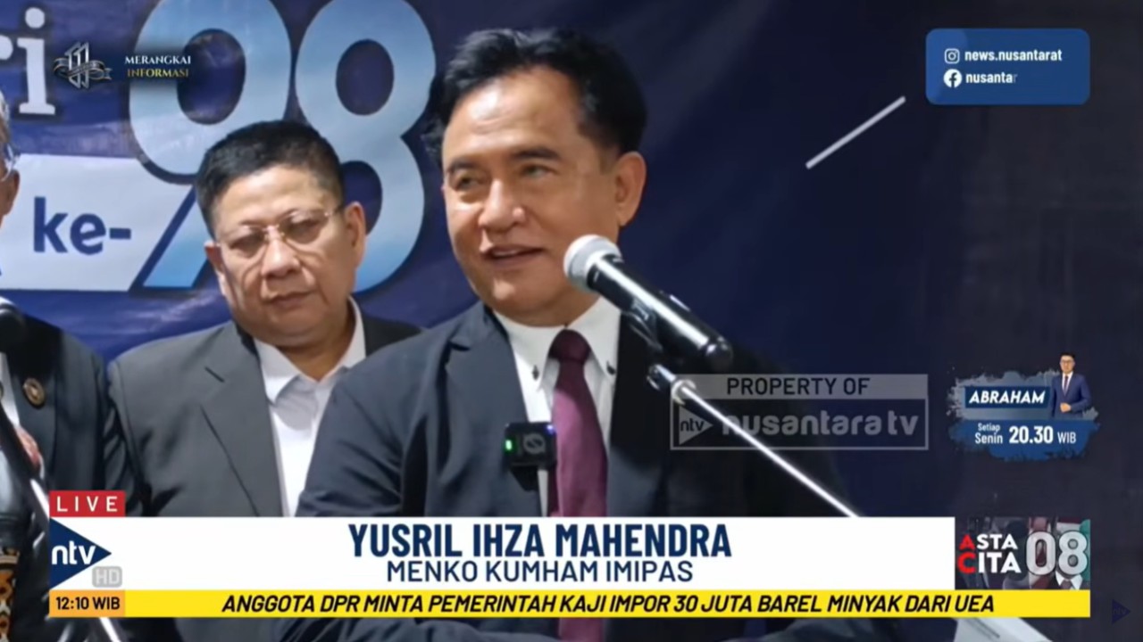 Menteri Koordinator Bidang Hukum, Hak Asasi Manusia Imigrasi dan Pemasyarakatan Yusril Ihza Mahendra mengatakan bahwa RUU Perampasan Aset Koruptor tunggu keputusan Dewan Perwakilan Rakyat