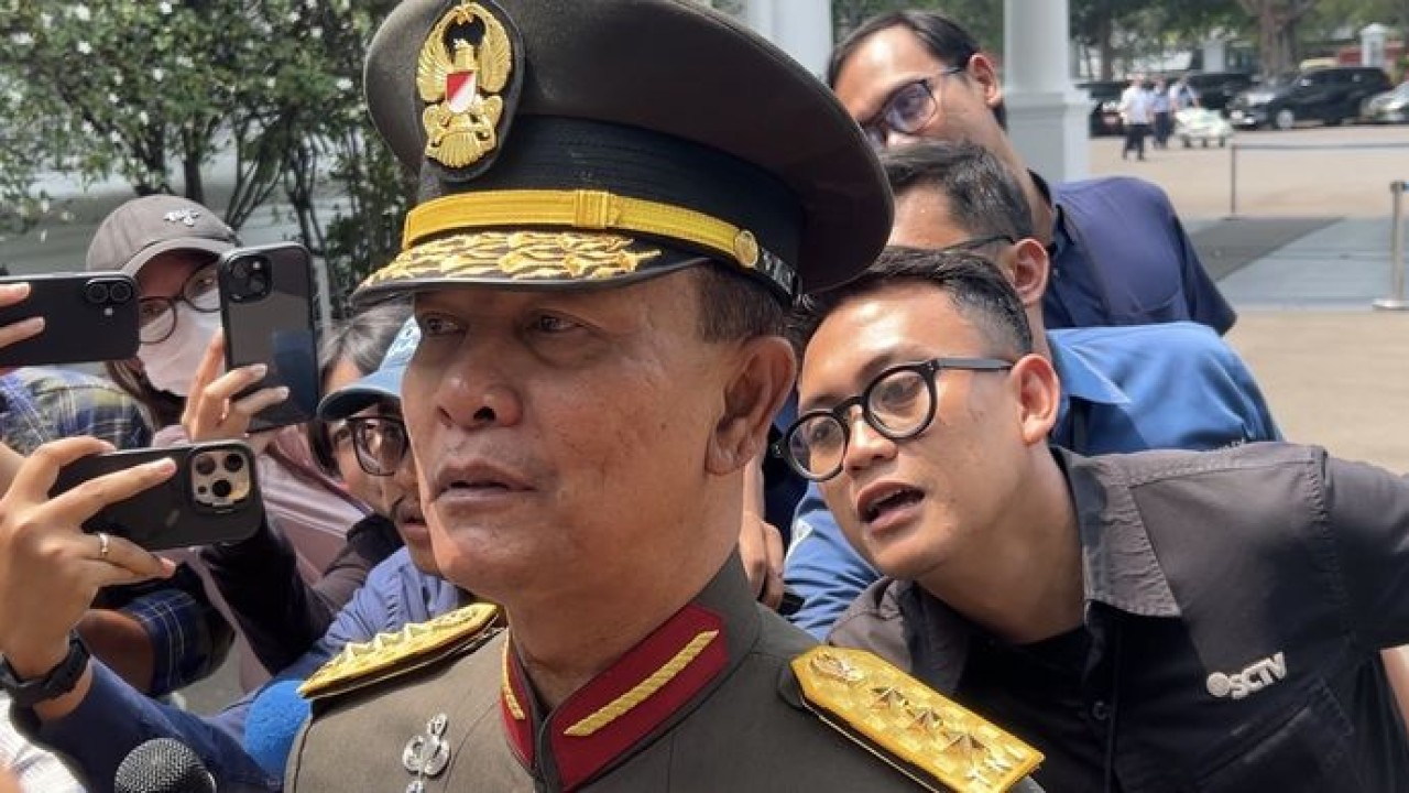 Kepala Staf Umum (Kasum) TNI Letjen Richard Tampubolon mendatangi Istana Kepresidenan, Jakarta (NTVnews)